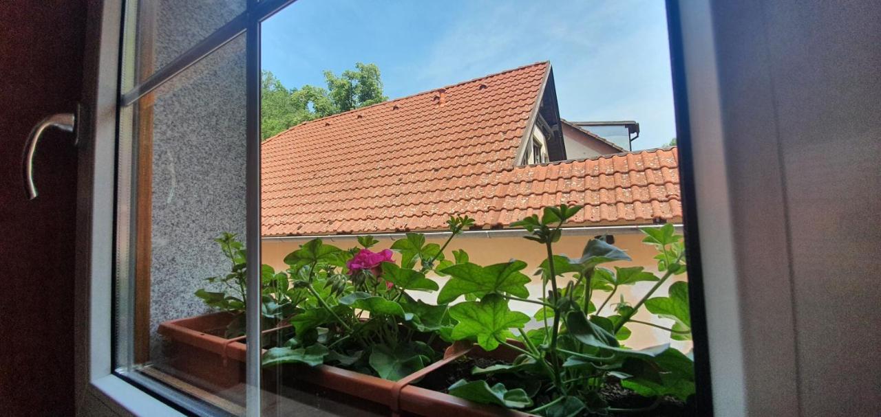 Hotel Karlštejn&SPA Buitenkant foto