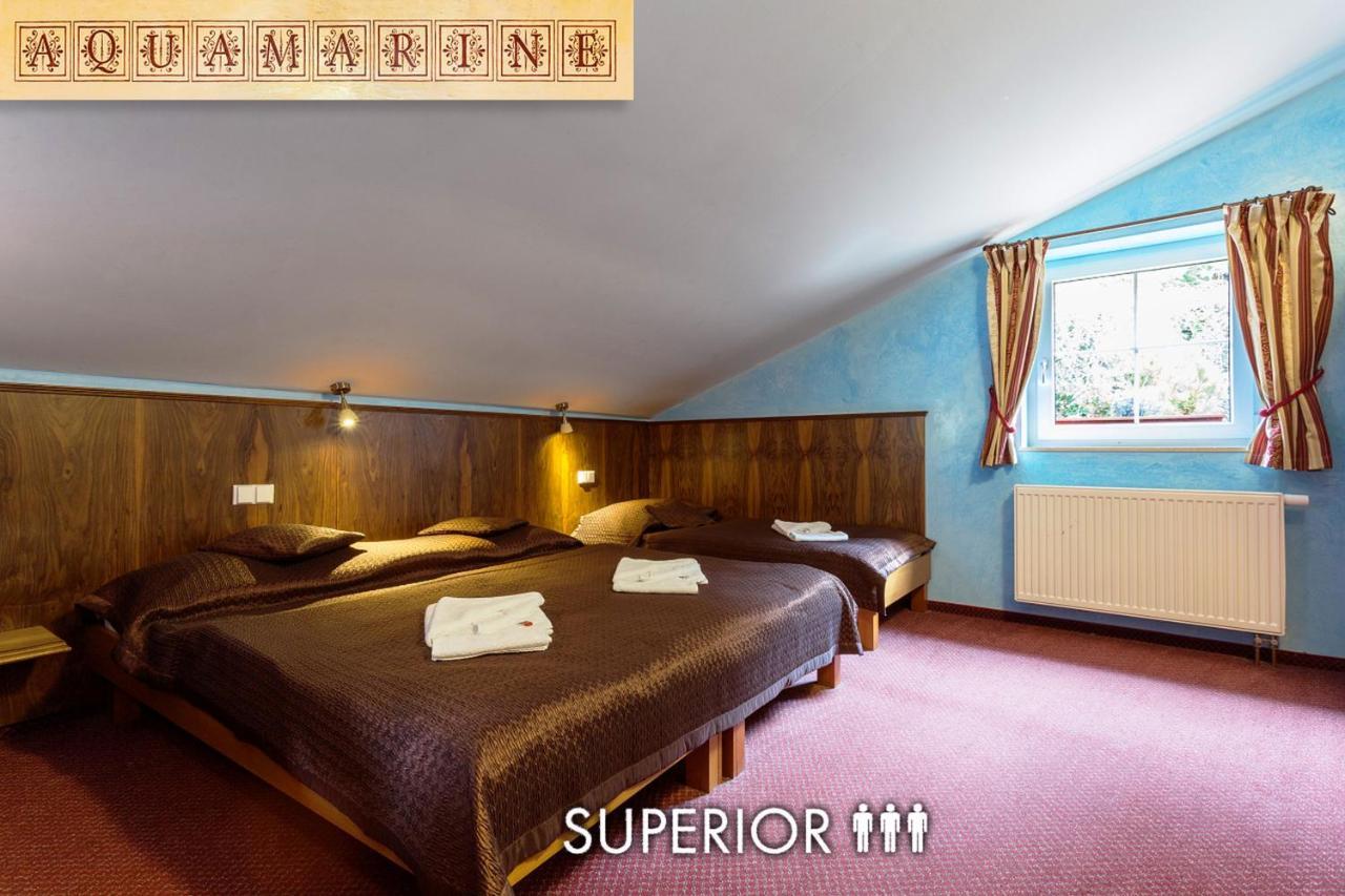 Hotel Karlštejn&SPA Buitenkant foto