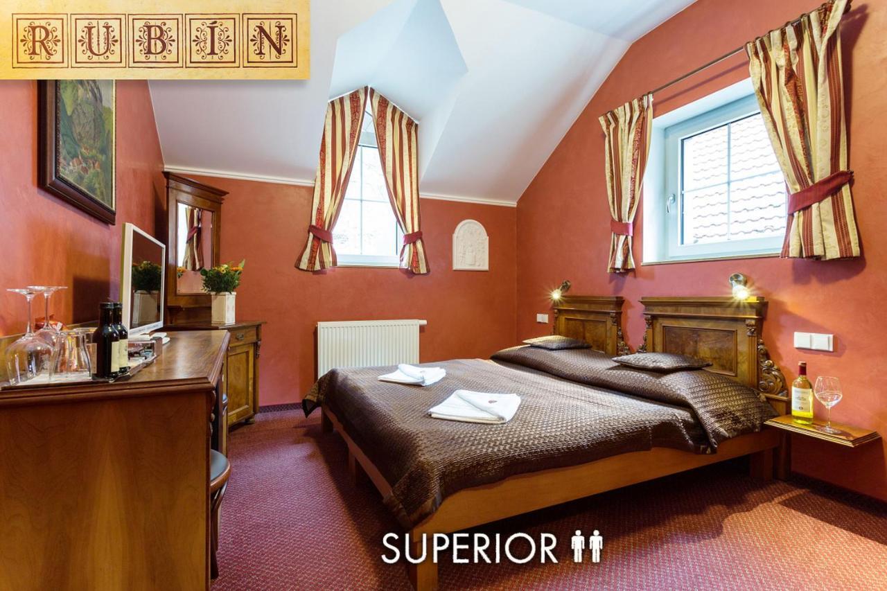 Hotel Karlštejn&SPA Buitenkant foto